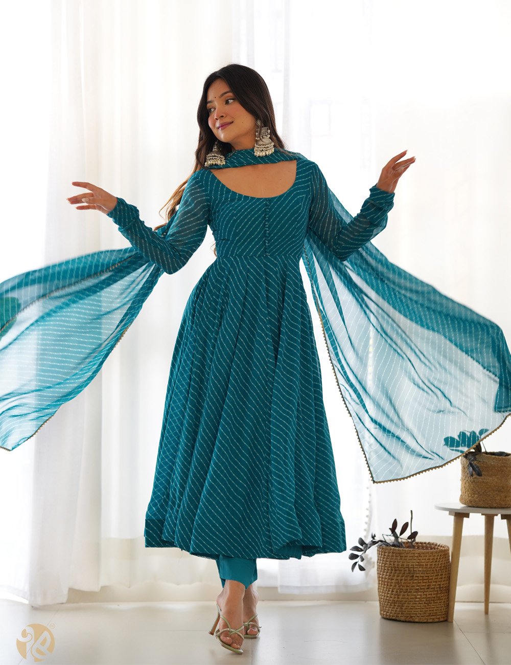 Leheriya Anarkali Set